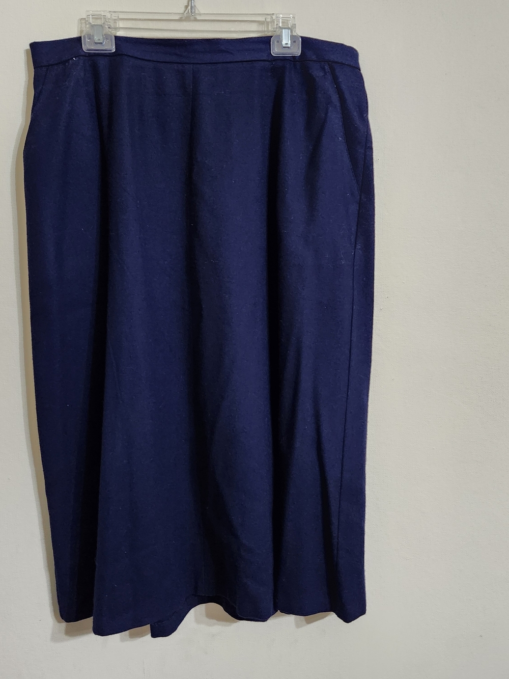Koret Navy Blue Midi Skirt - Clean A-Line Silhouette